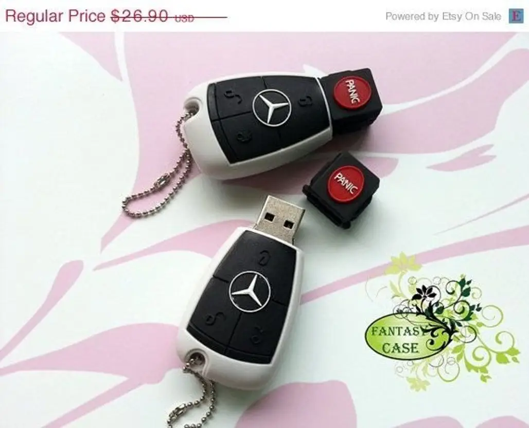 Mercedes Benz Key
