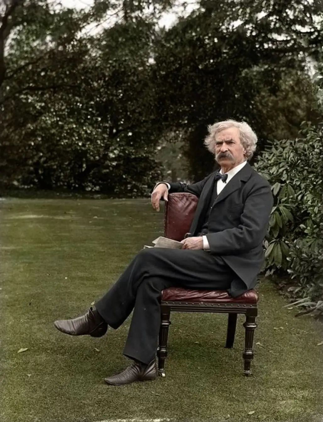 Mark Twain, about 1900