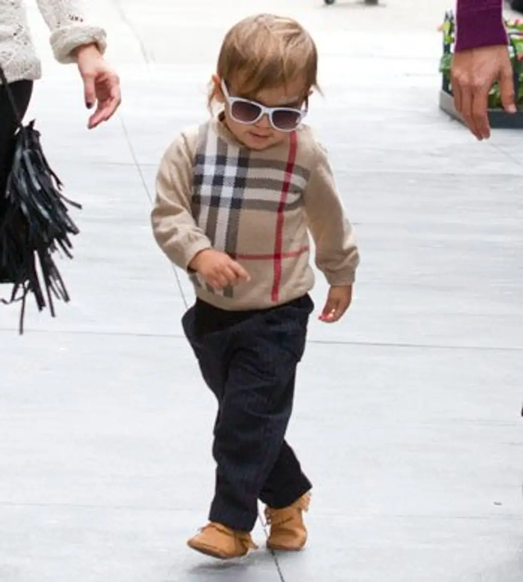 Mason’s Burberry Outfit