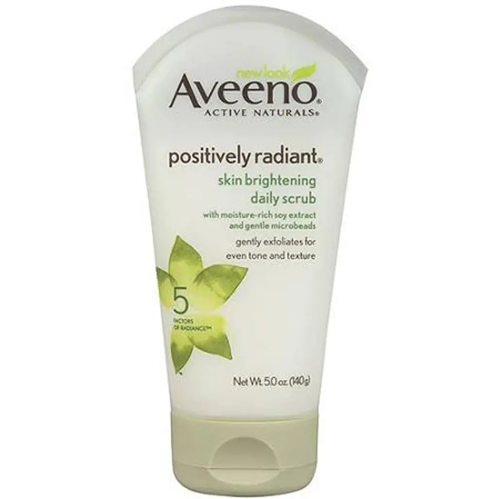 Aveeno Skin Brightening Daily Scrub