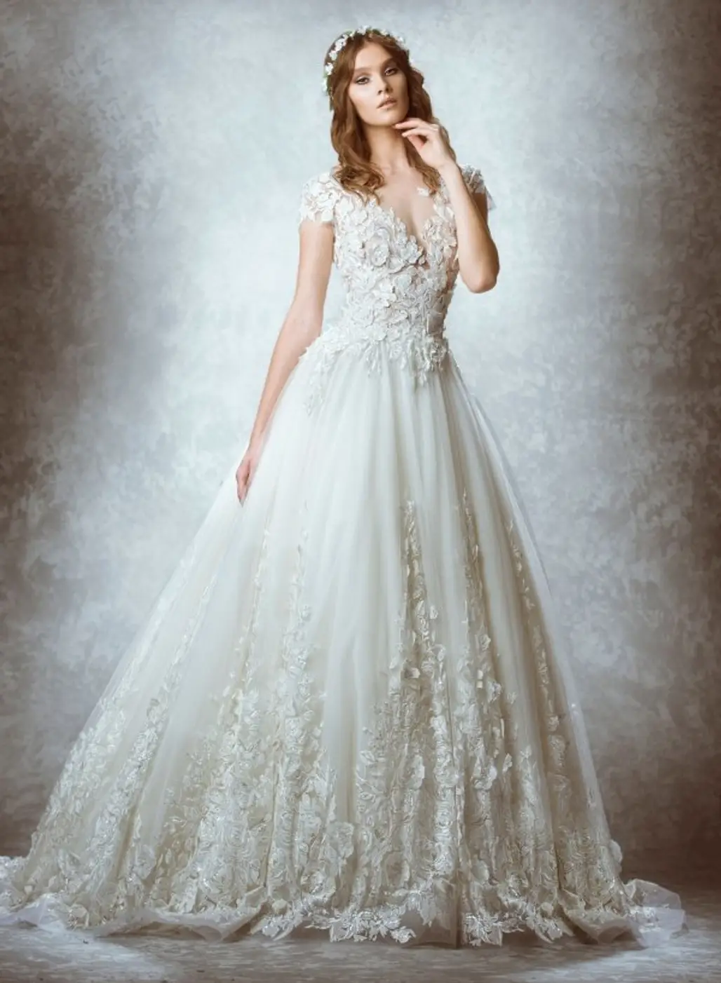 wedding dress,dress,clothing,gown,bridal clothing,