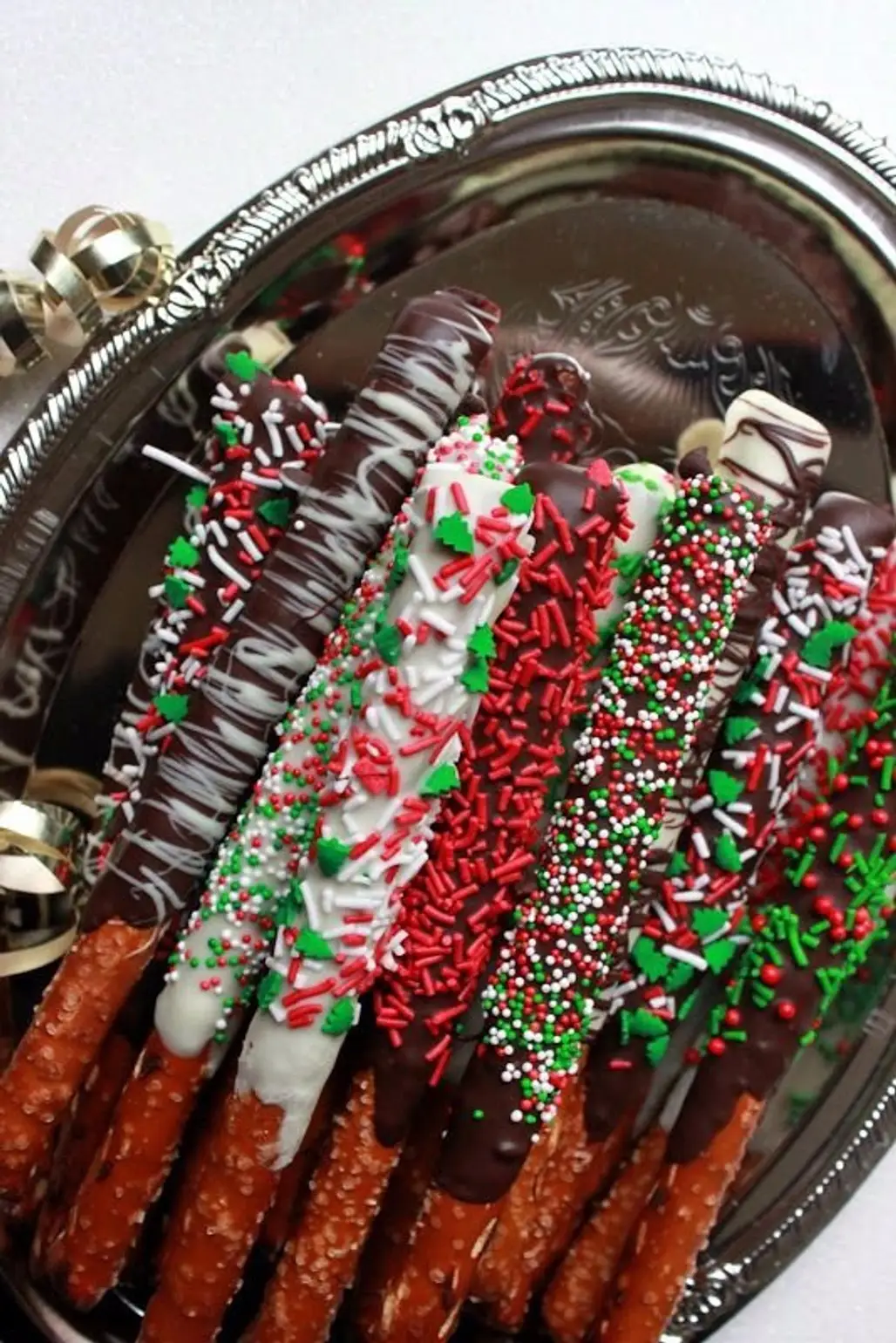 Chocolate Dipped Christmas Pretzel Sticks