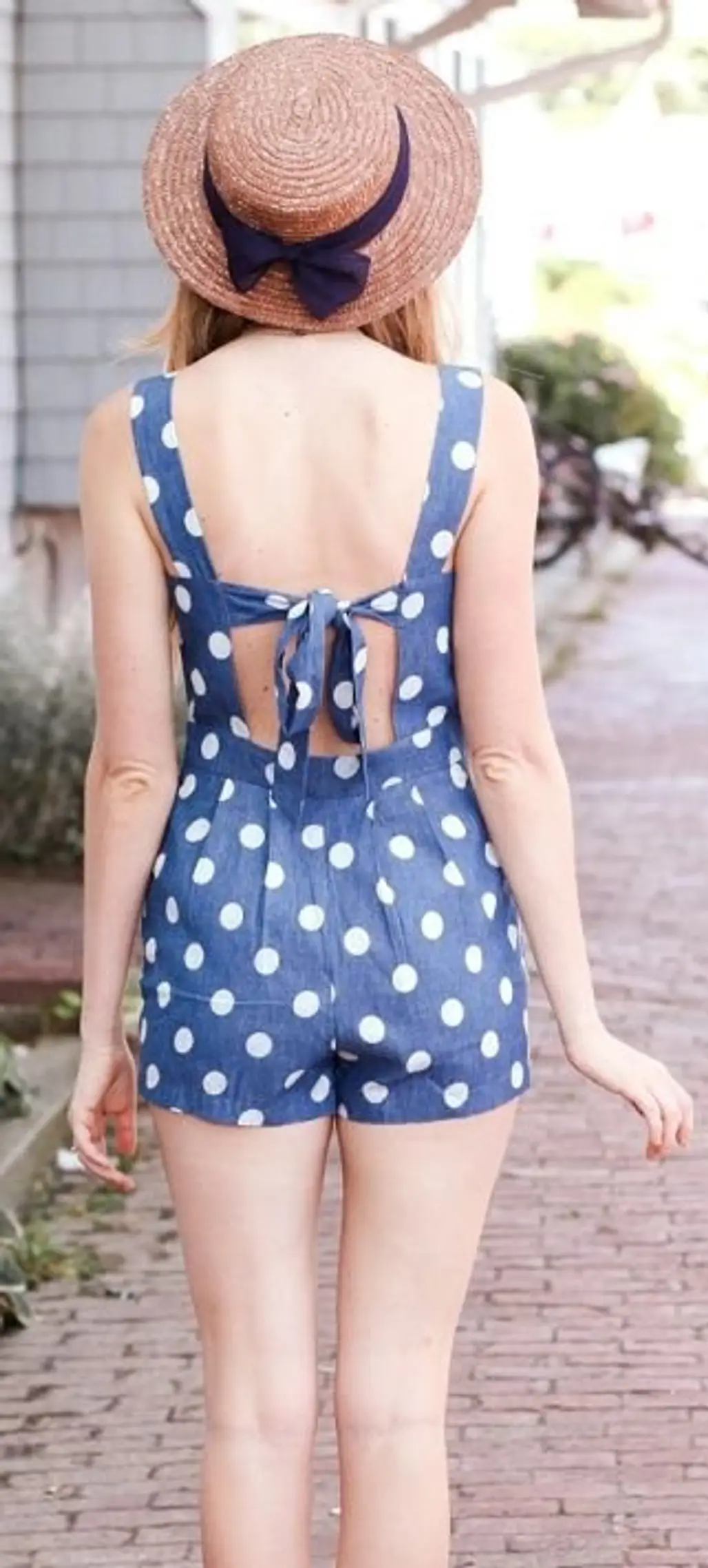 clothing,polka dot,pattern,swimwear,fashion,