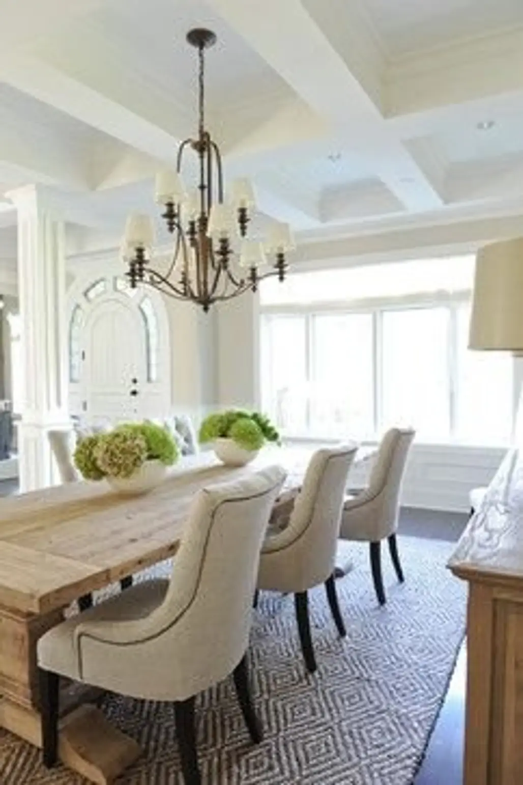 dining room,room,property,living room,ceiling,