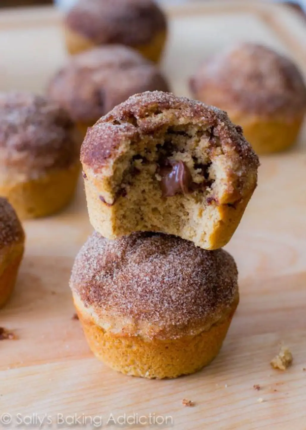 Nutella-Stuffed Cinnamon Sugar Muffins