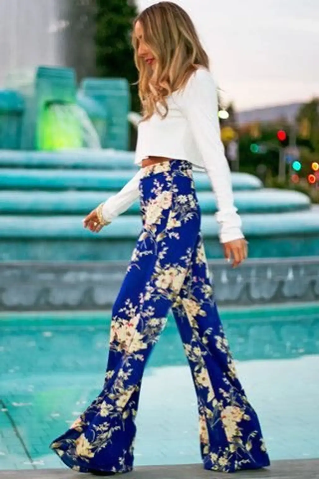 Best Outfit Ideas about Floral Pants - Pretty Designs  Floral pants, Outfit  inspiration spring, Outfit inspirations