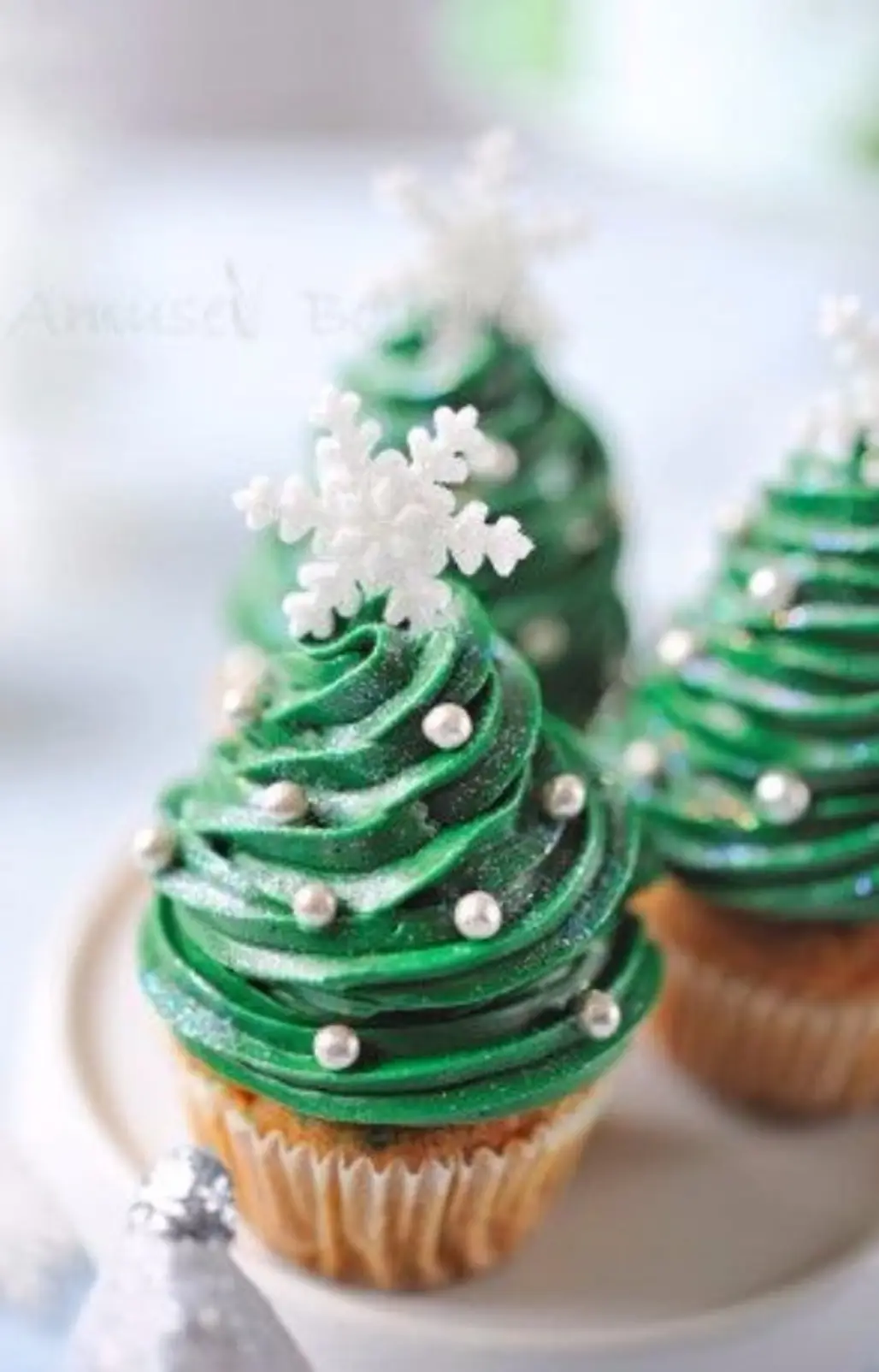 christmas tree, christmas decoration, dessert, food, icing,