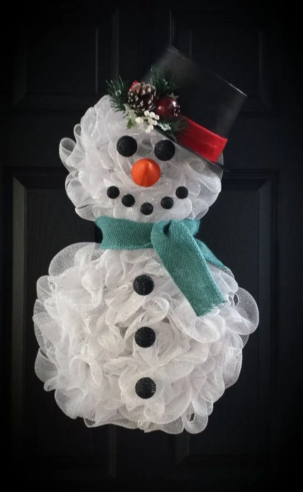 Deco Mesh Snowman Wreath