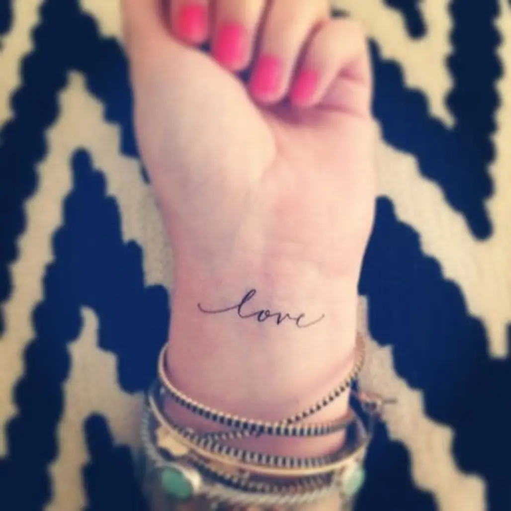 finger, leg, tattoo, arm, skin,