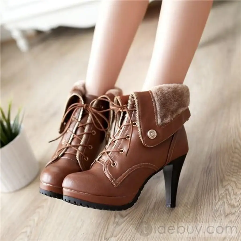 footwear,brown,leg,shoe,boot,