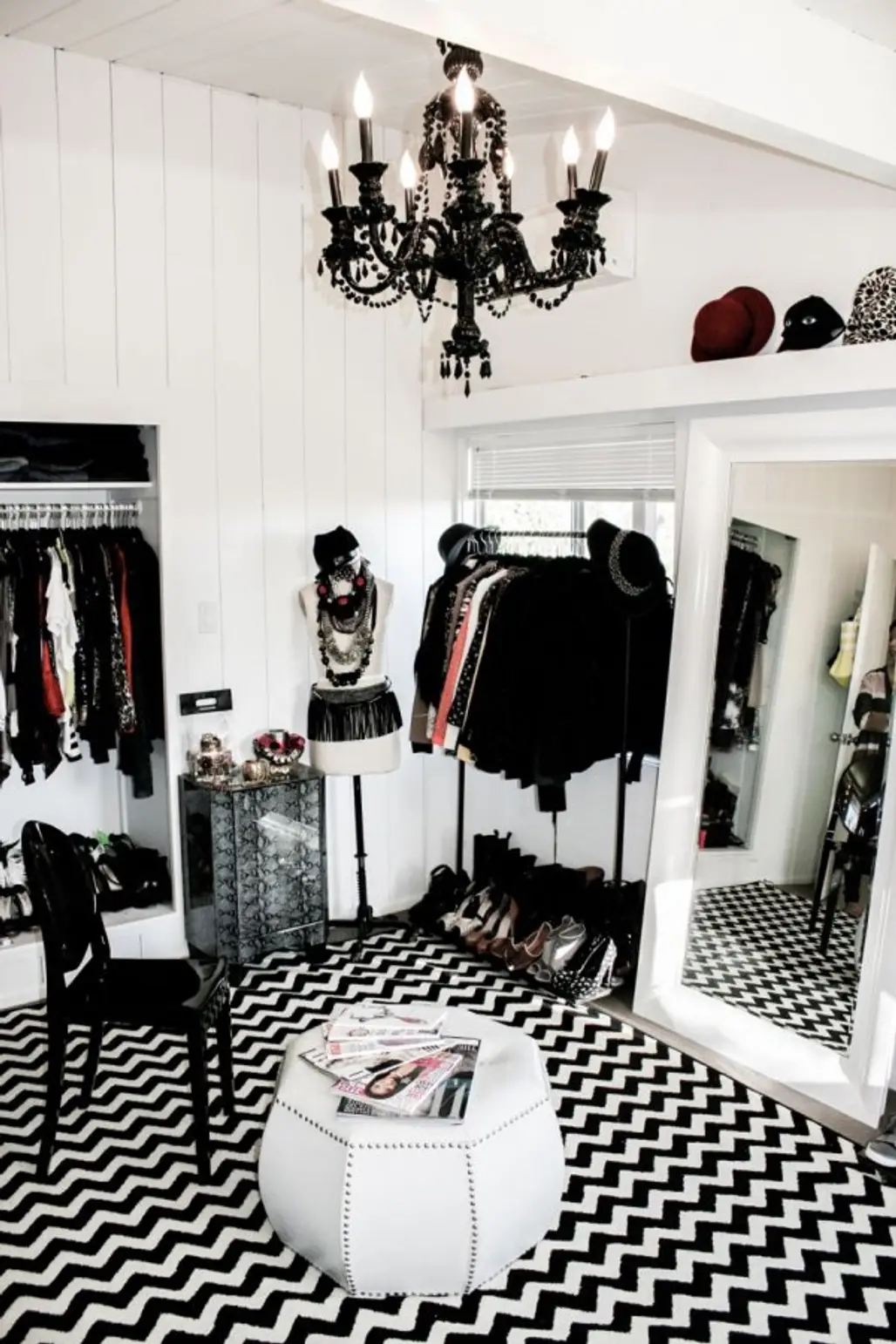 black,white,room,boutique,furniture,