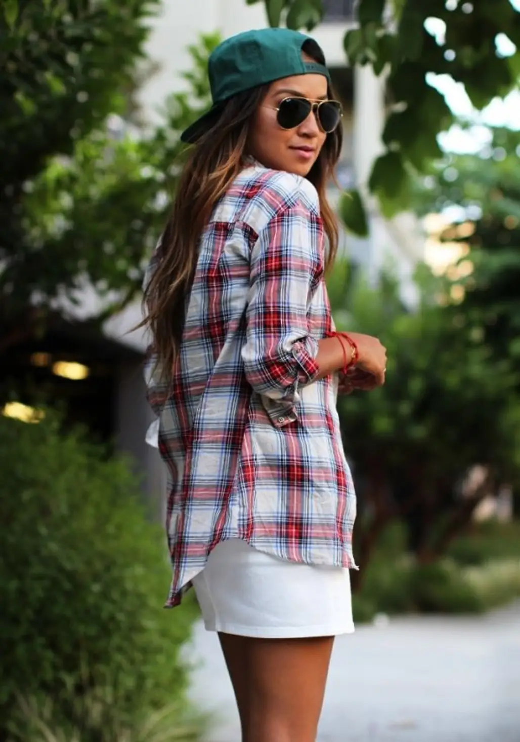 clothing,plaid,pattern,outerwear,design,