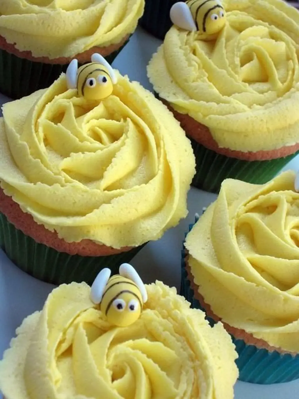 Bee Cupcakes