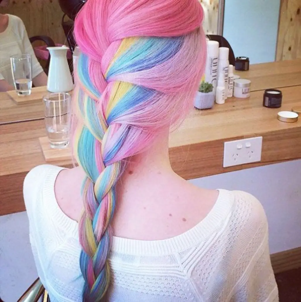 hair,clothing,hairstyle,pink,long hair,