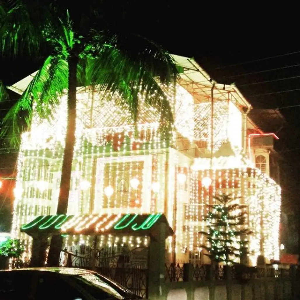 And the House with the Most Lights is …