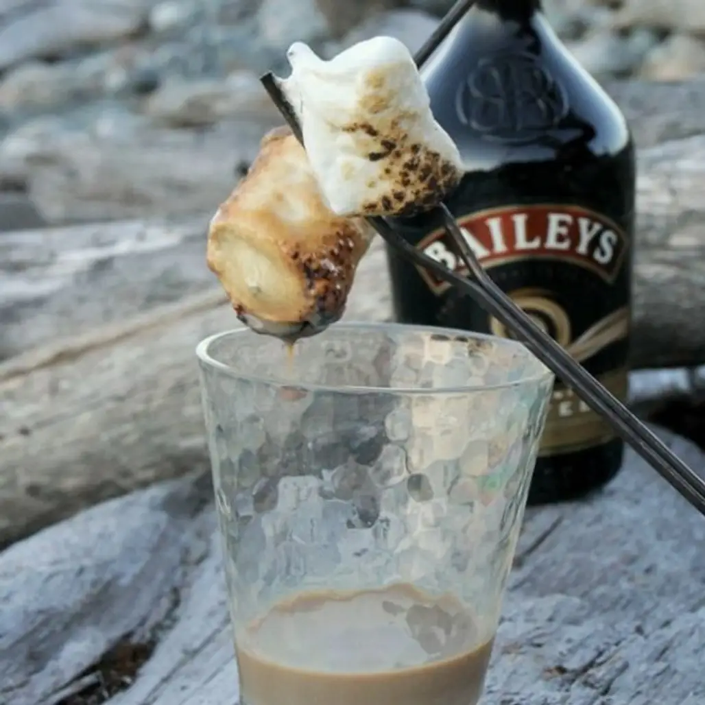 Bailey’s-Dipped Toasted Marshmallows