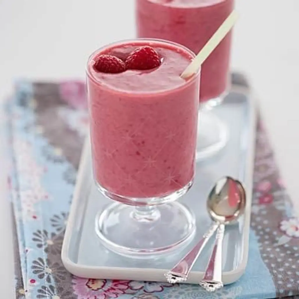 Banana, Peach and Mixed Berries Smoothie