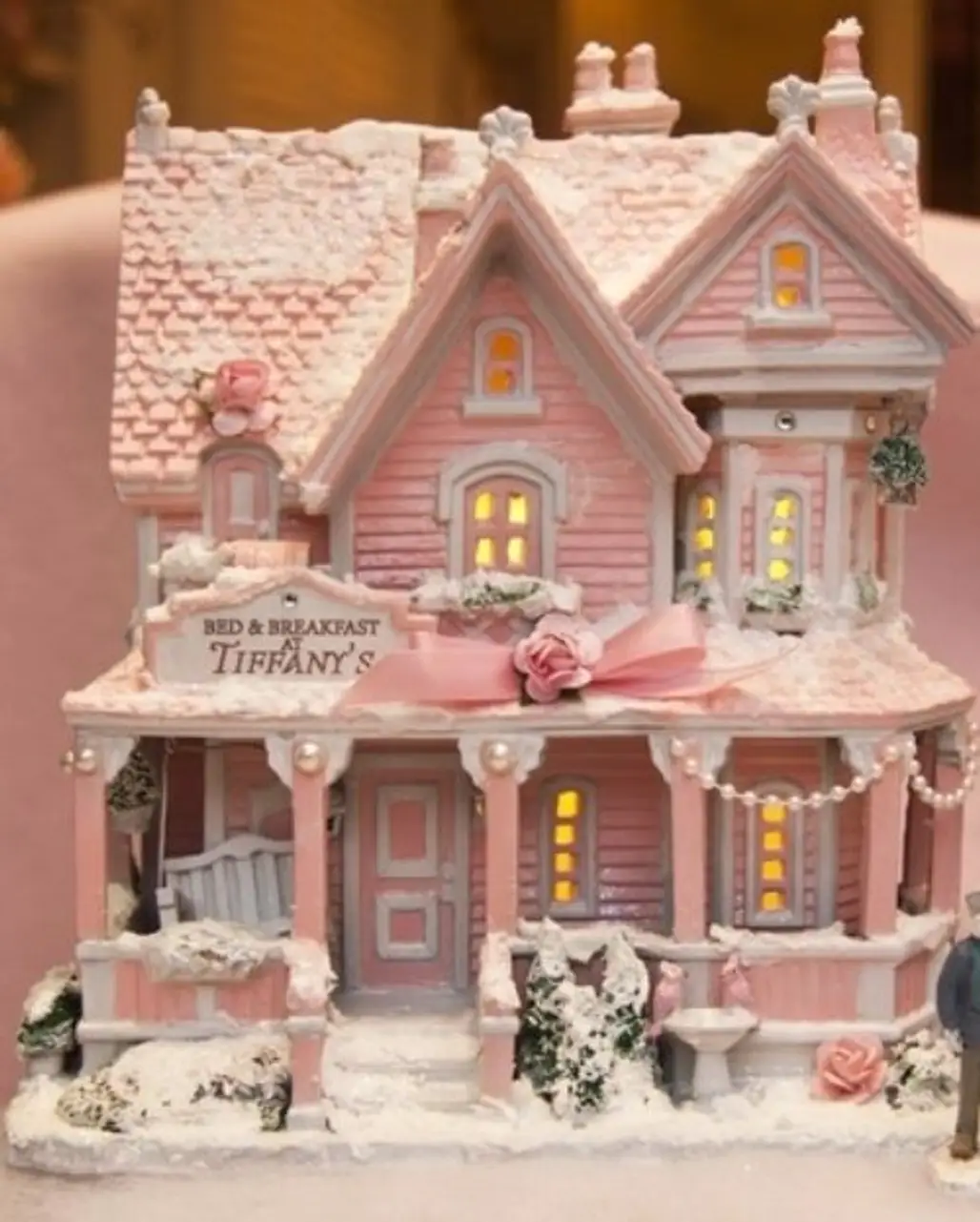 gingerbread house,food,dessert,christmas decoration,dollhouse,