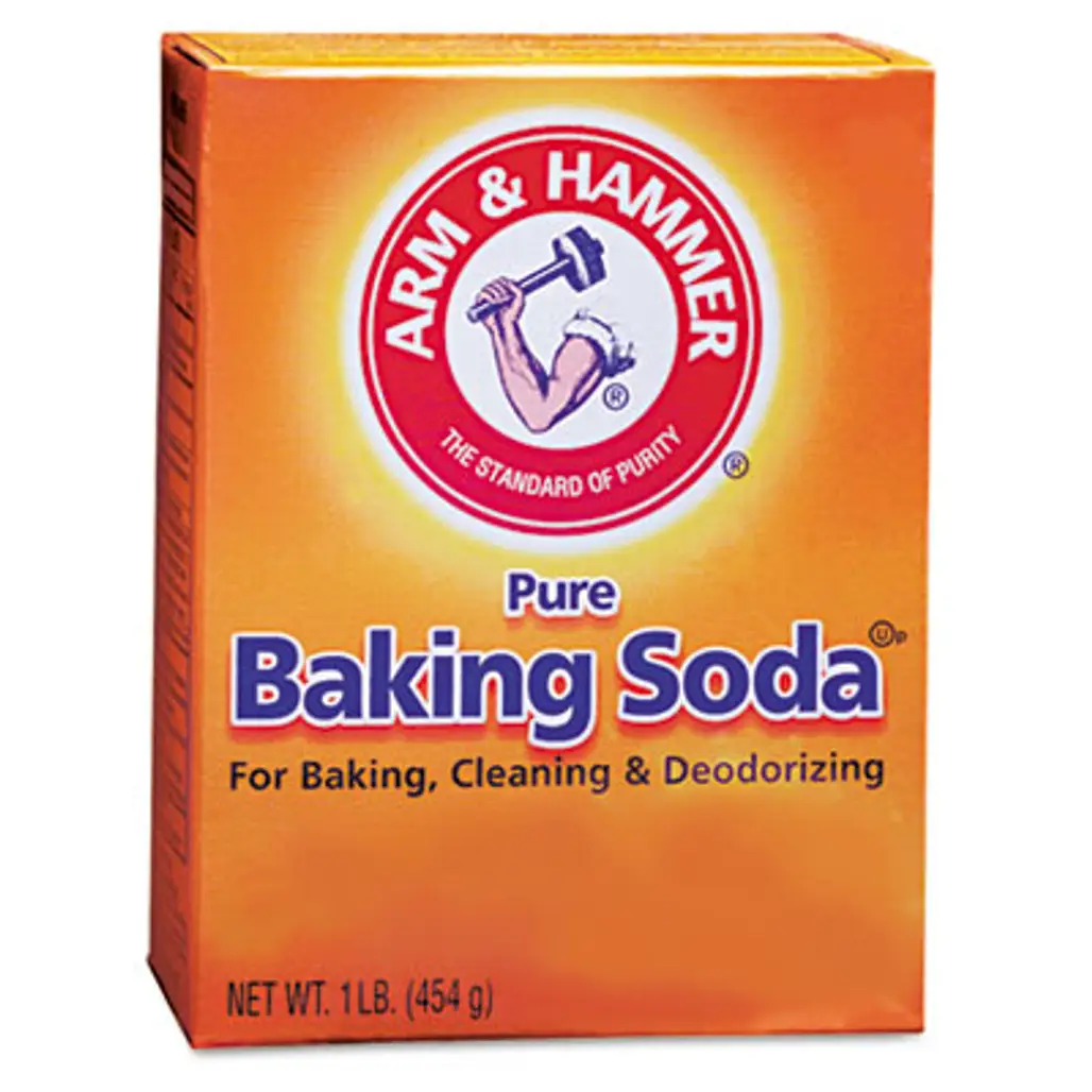Baking Soda Face Wash for Oily Skin