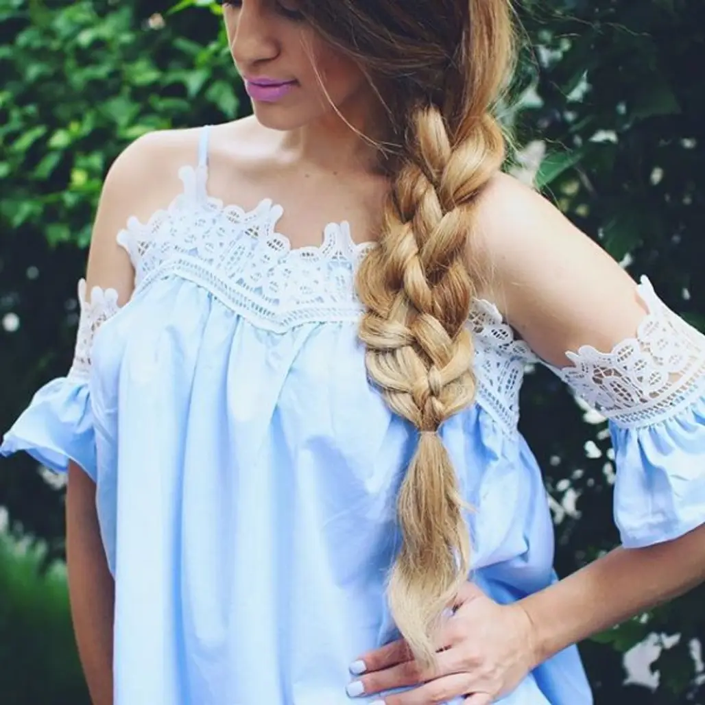 clothing, hair, hairstyle, woman, dress,