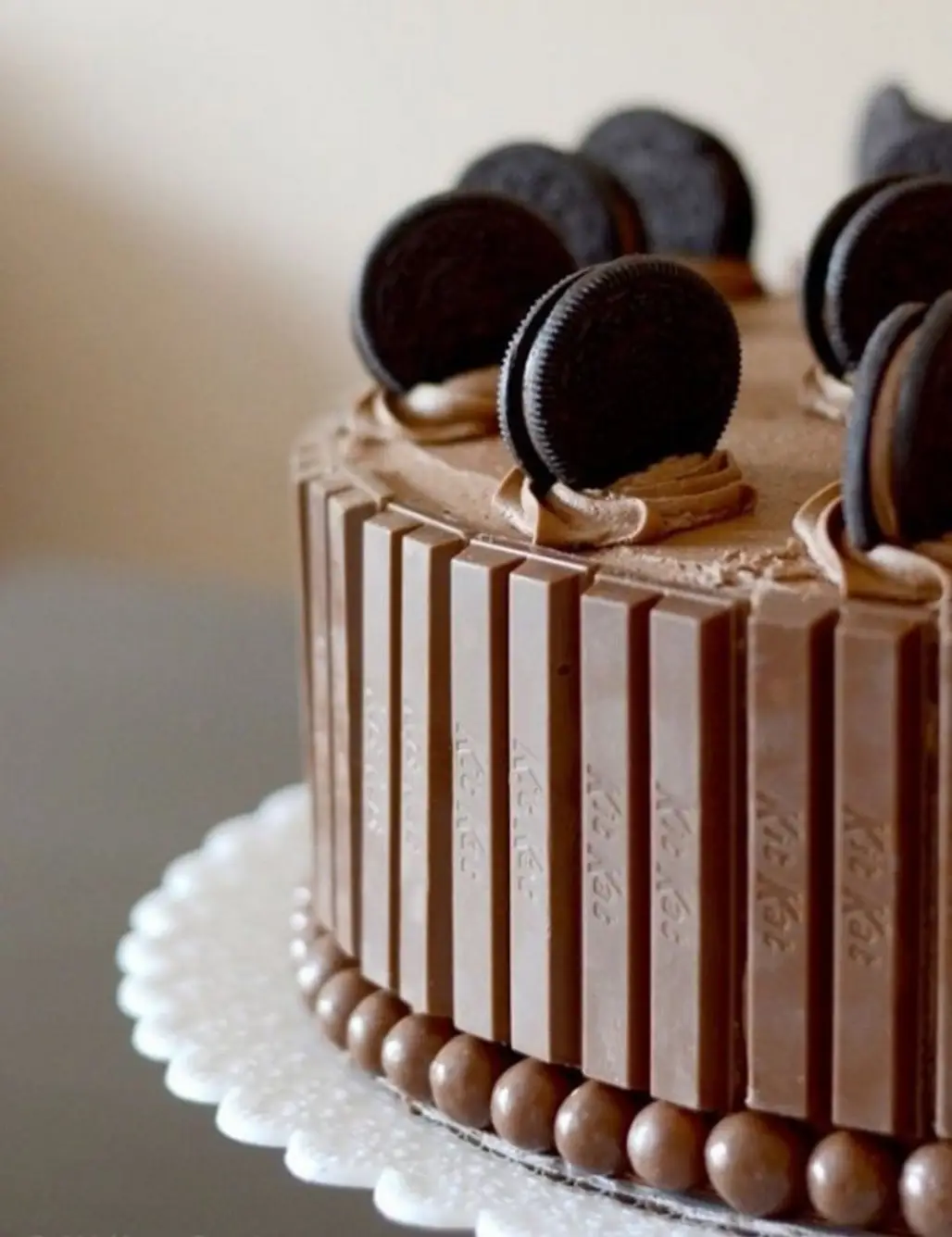 Chocolate Cake with Oreos and Kit Kats