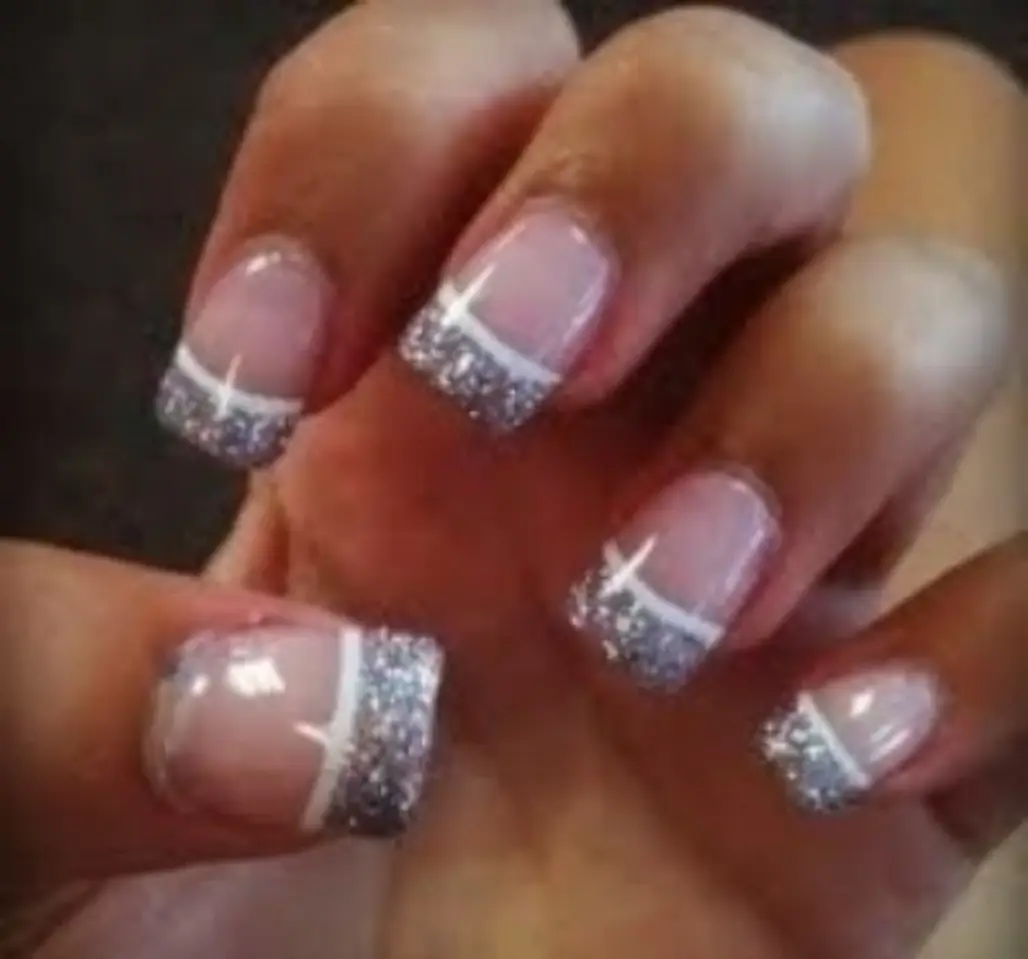 french manicure, sparkle and glittery acrylics - image #6910508 on Favim.com
