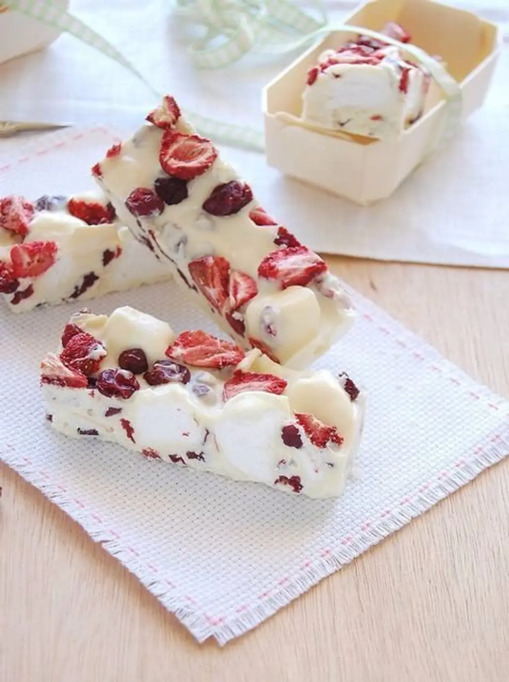 White Chocolate, Cranberry and Strawberry Rocky Road