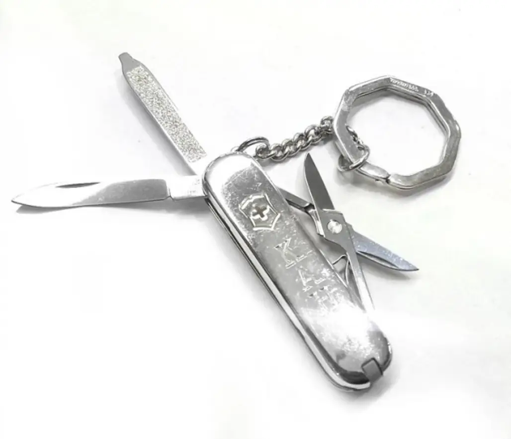 knife, multi tool, hardware, cold weapon, keychain,