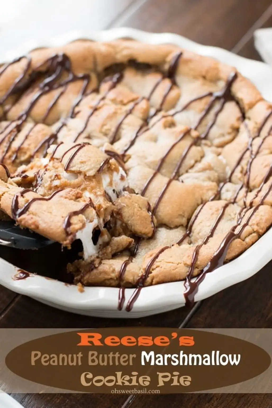 Reese's Peanut Butter Marshmallow Cookie Pie