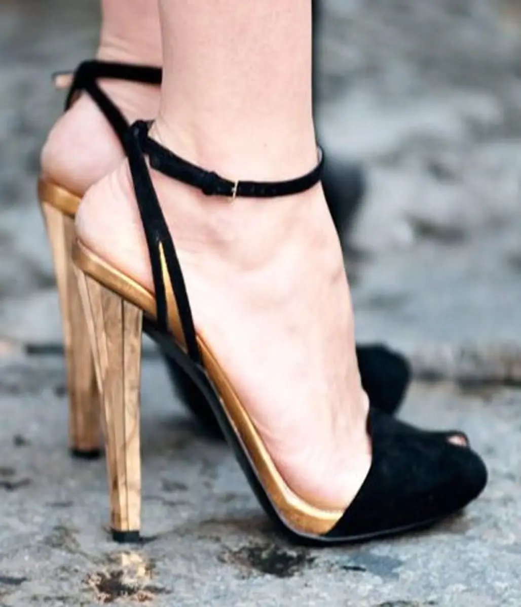 high heeled footwear,footwear,leg,shoe,spring,