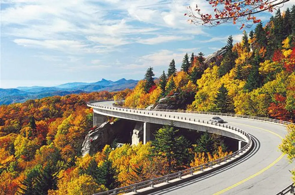 Linn Cove Viaduct, road, season, highway, mountain,