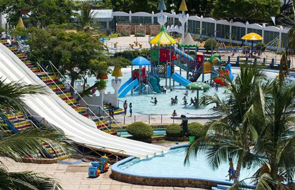 Make a Splash at Kunduchi Wet 'N' Wild Water Park