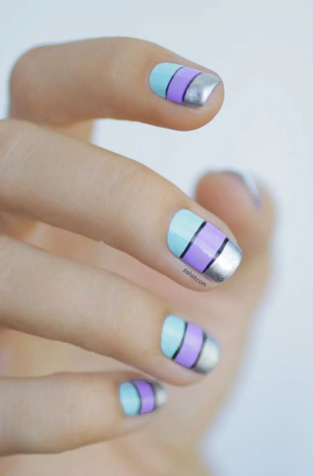 Nail Art in Mint and Lavender