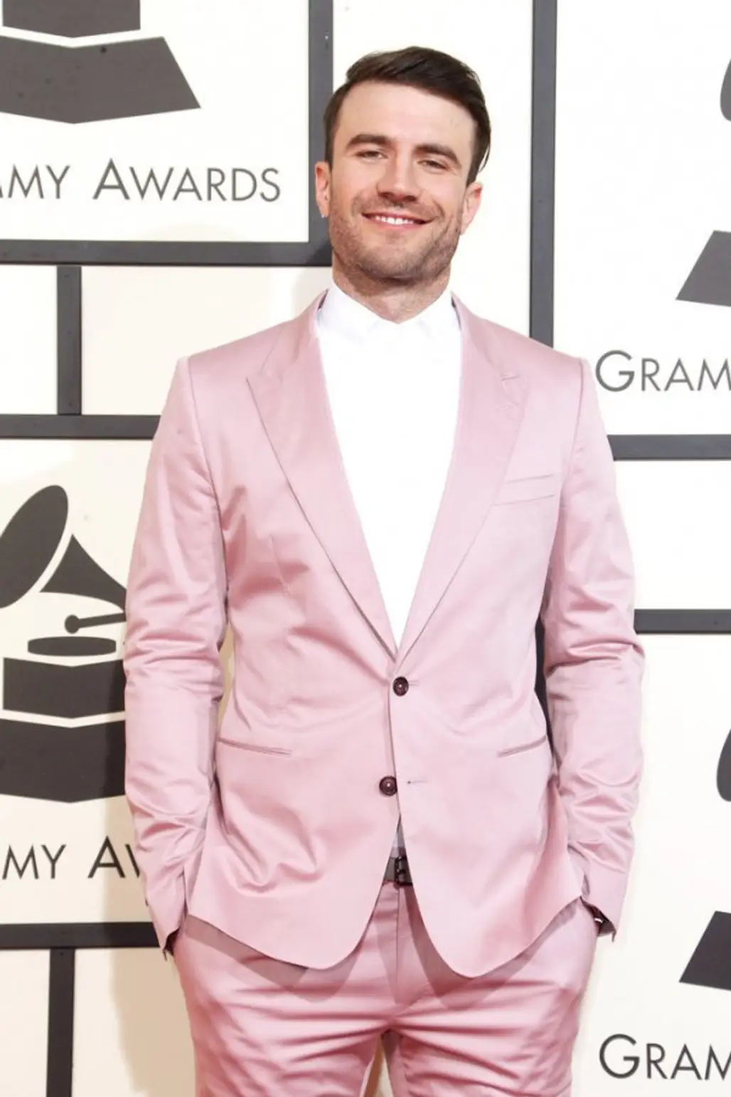 Sam Hunt in a Daring Pink Dolce & Gabbana Suit