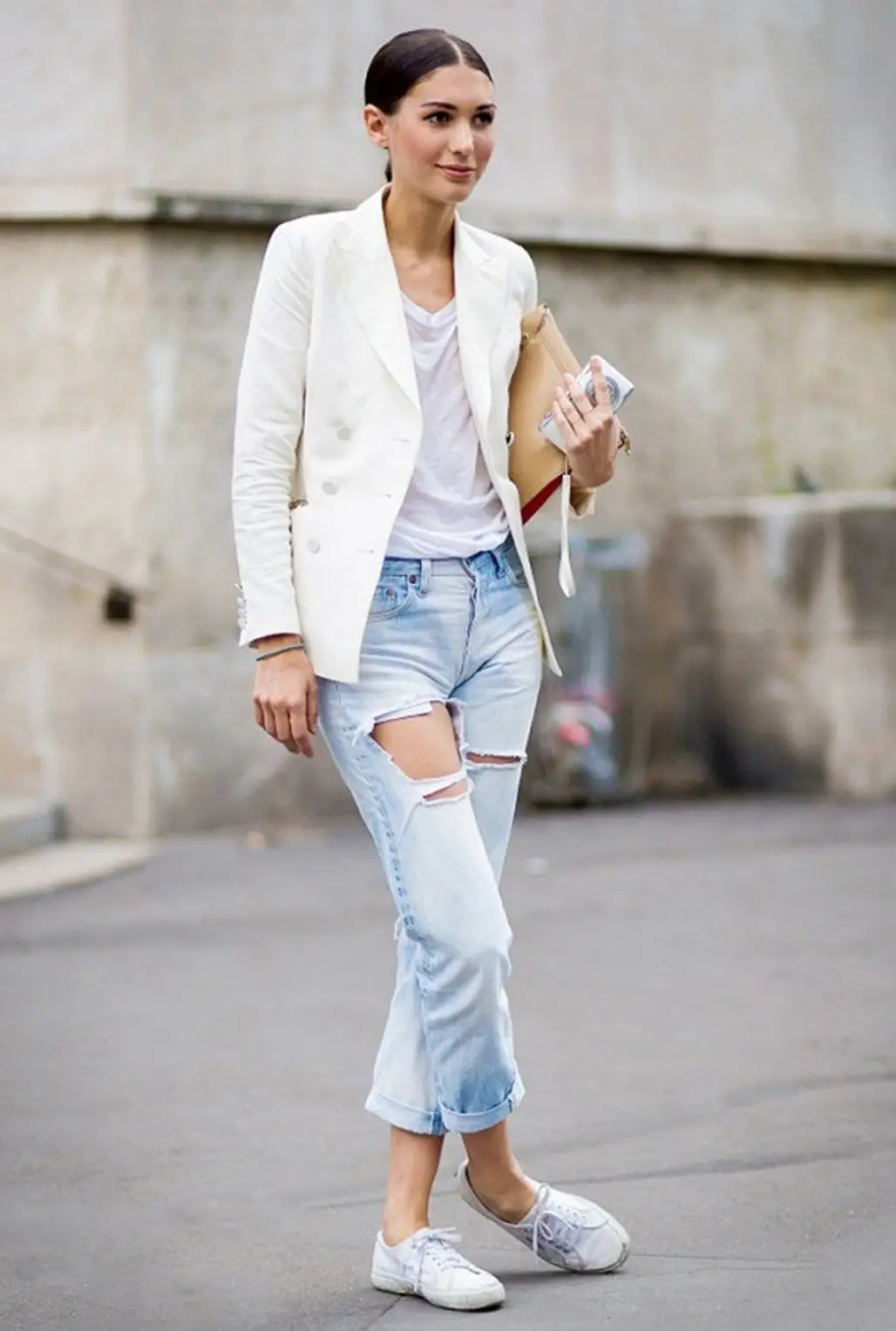 Style Maven:Distressed Jeans, White Tee