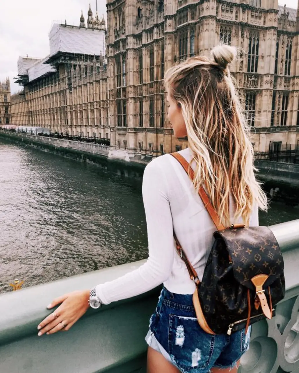 Houses of Parliament,Big Ben,photograph,clothing,woman,