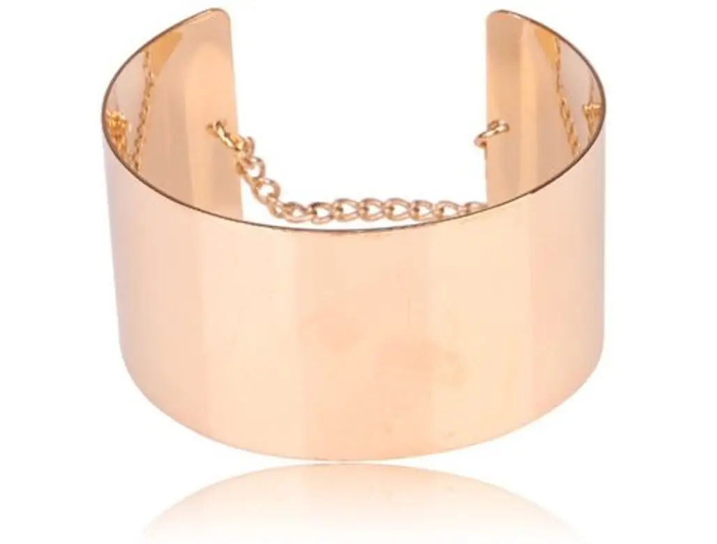 Beautiful round Gold Bangle with Chain Bracelet