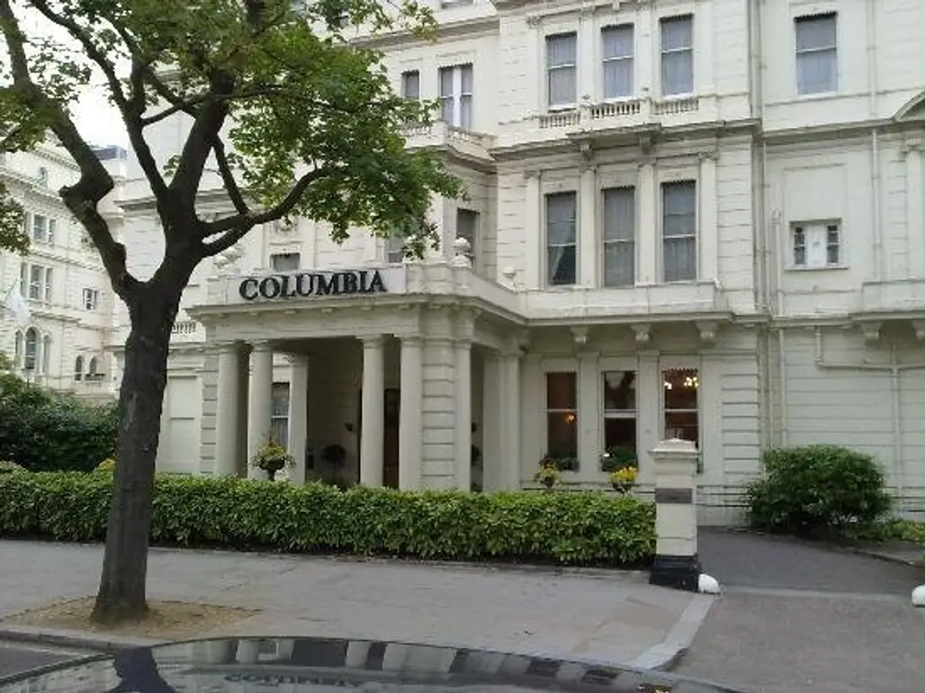 Columbia Hotel near Hyde Park