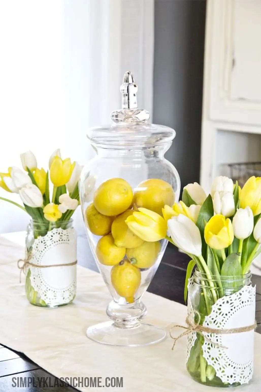 Easy, Bright, and Cheery Centerpiece