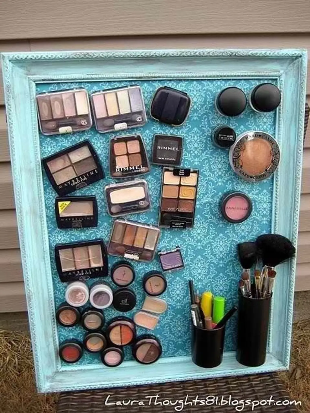 Store (and Show off) Your Makeup