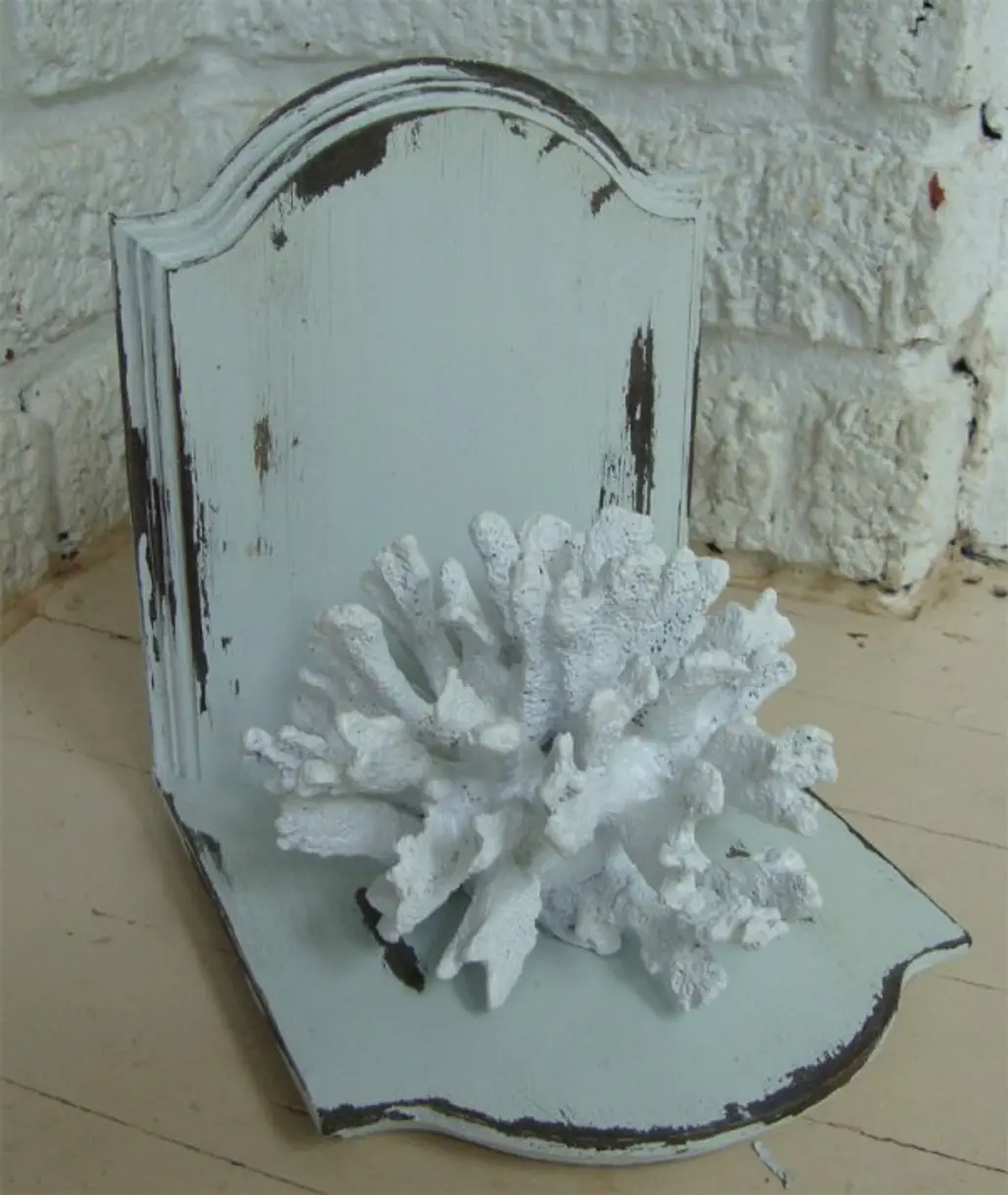 DIY Shabby Chic Coral Bookend