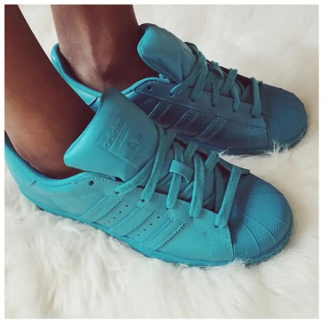 footwear, turquoise, blue, shoe, electric blue,