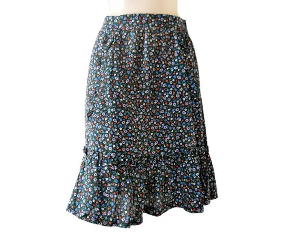 Knee Length Skirt with a Ruffle