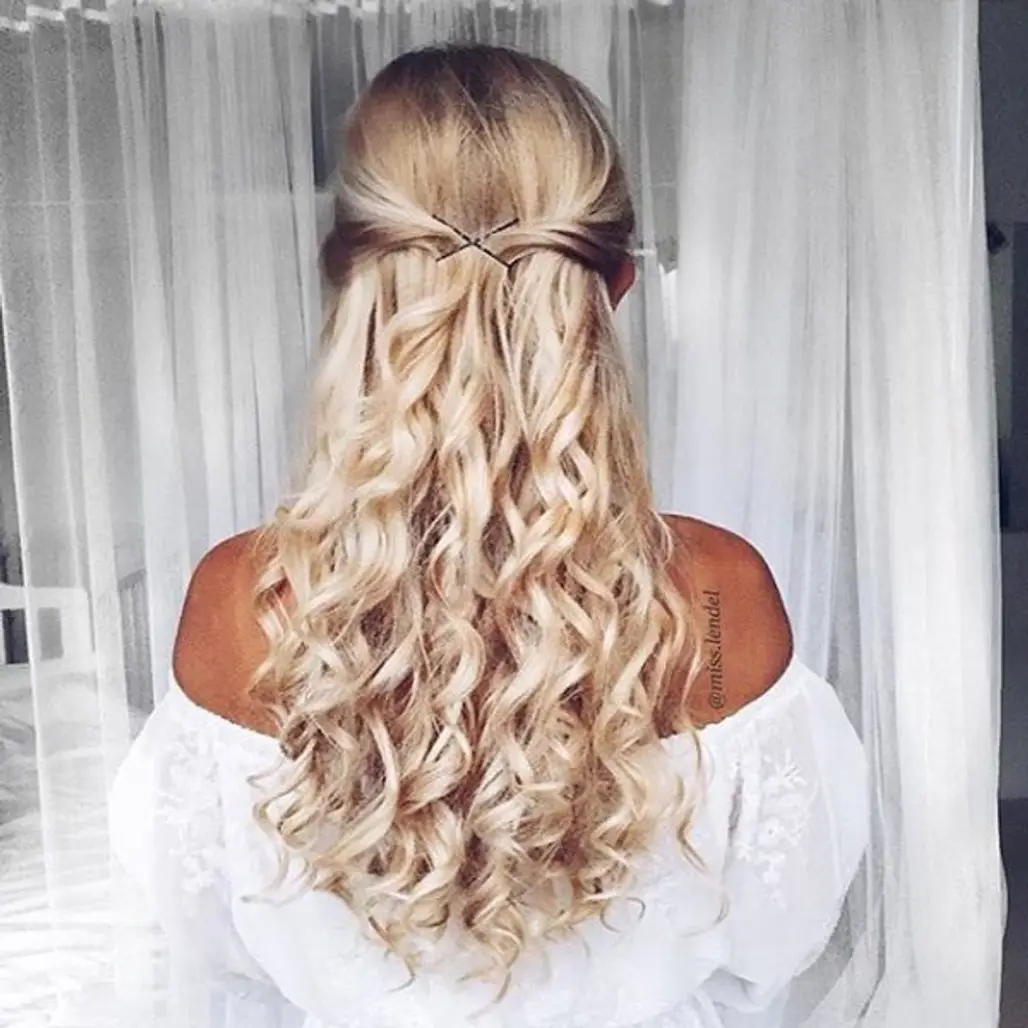 hair, hairstyle, face, bridal accessory, blond,