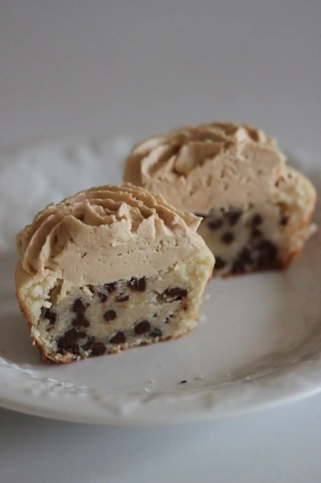 Nutella Cookie Dough Cupcakes