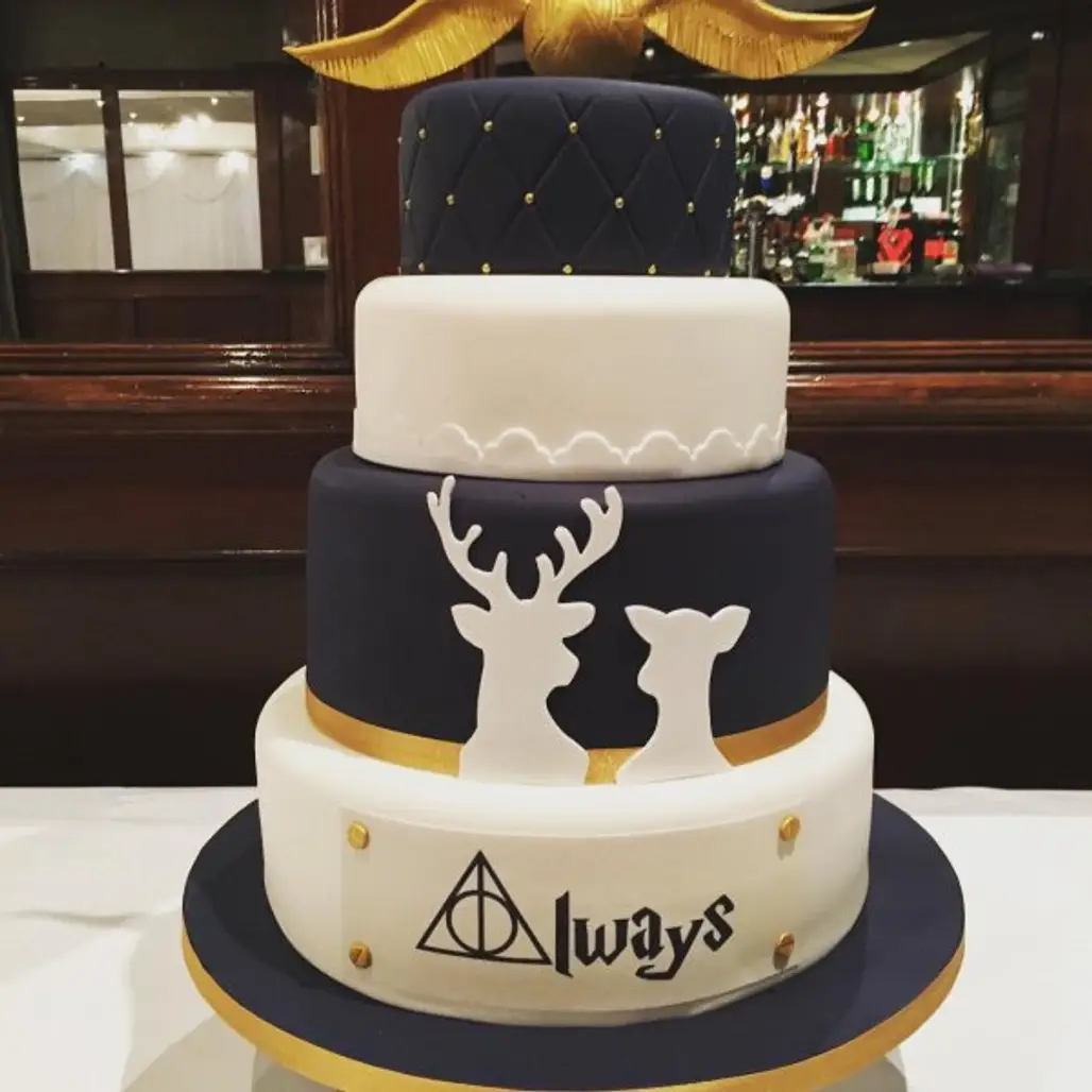 Harry Potter, wedding cake, food, cake, dessert,