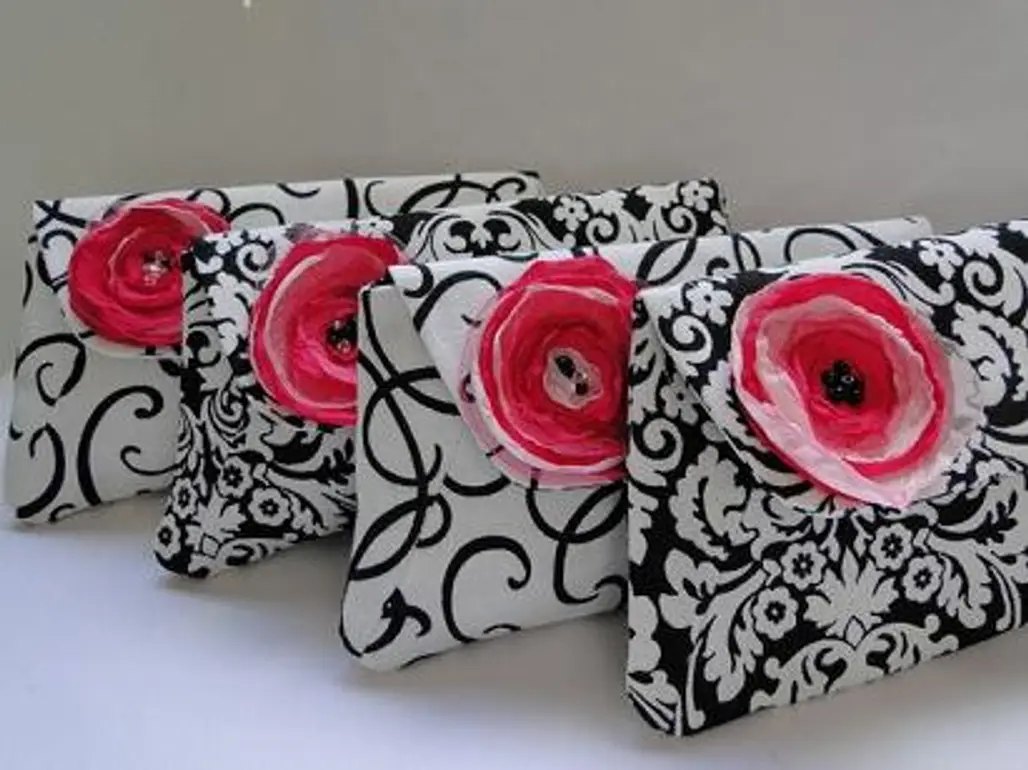 Clutches to Match Your Wedding Decor...