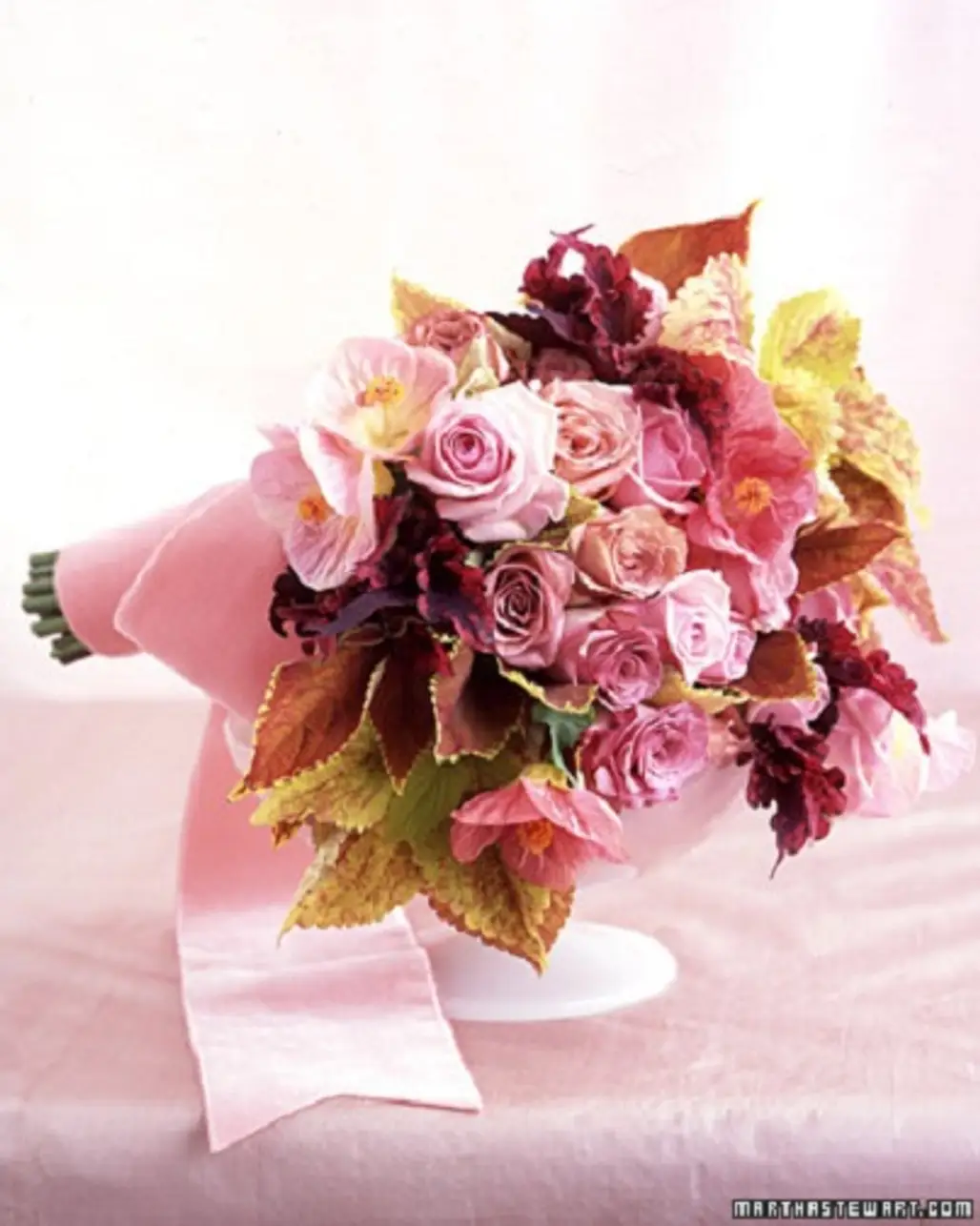 Abutilon & Dutch Roses: Pretty Fall Wedding Flowers...