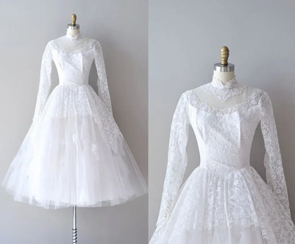1950s Lace Vintage Wedding Dress