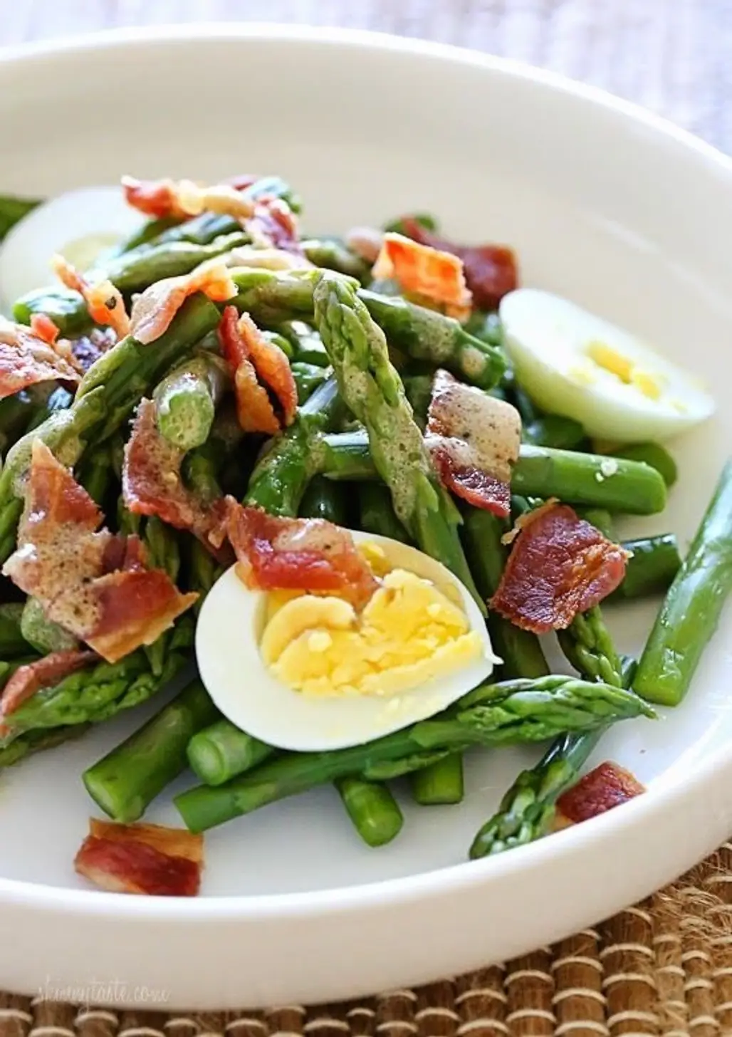 Asparagus Egg and Bacon Salad